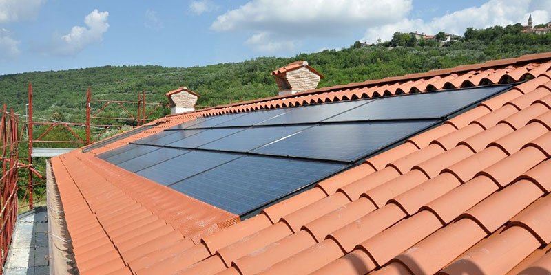 RYF Group: sistema fotovoltaico
